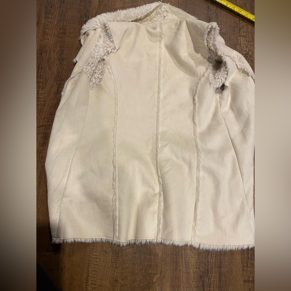 KNOX ROSE Sherpa Lined Faux Suede womens Vest XS cascading front Cream color - Picture 3 of 8